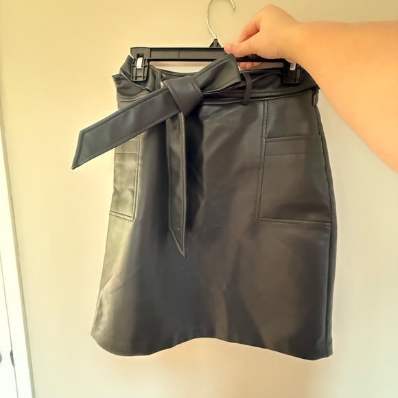 Bagatelle Black Leather Pencil Skirt with Belt - Picture 3 of 6